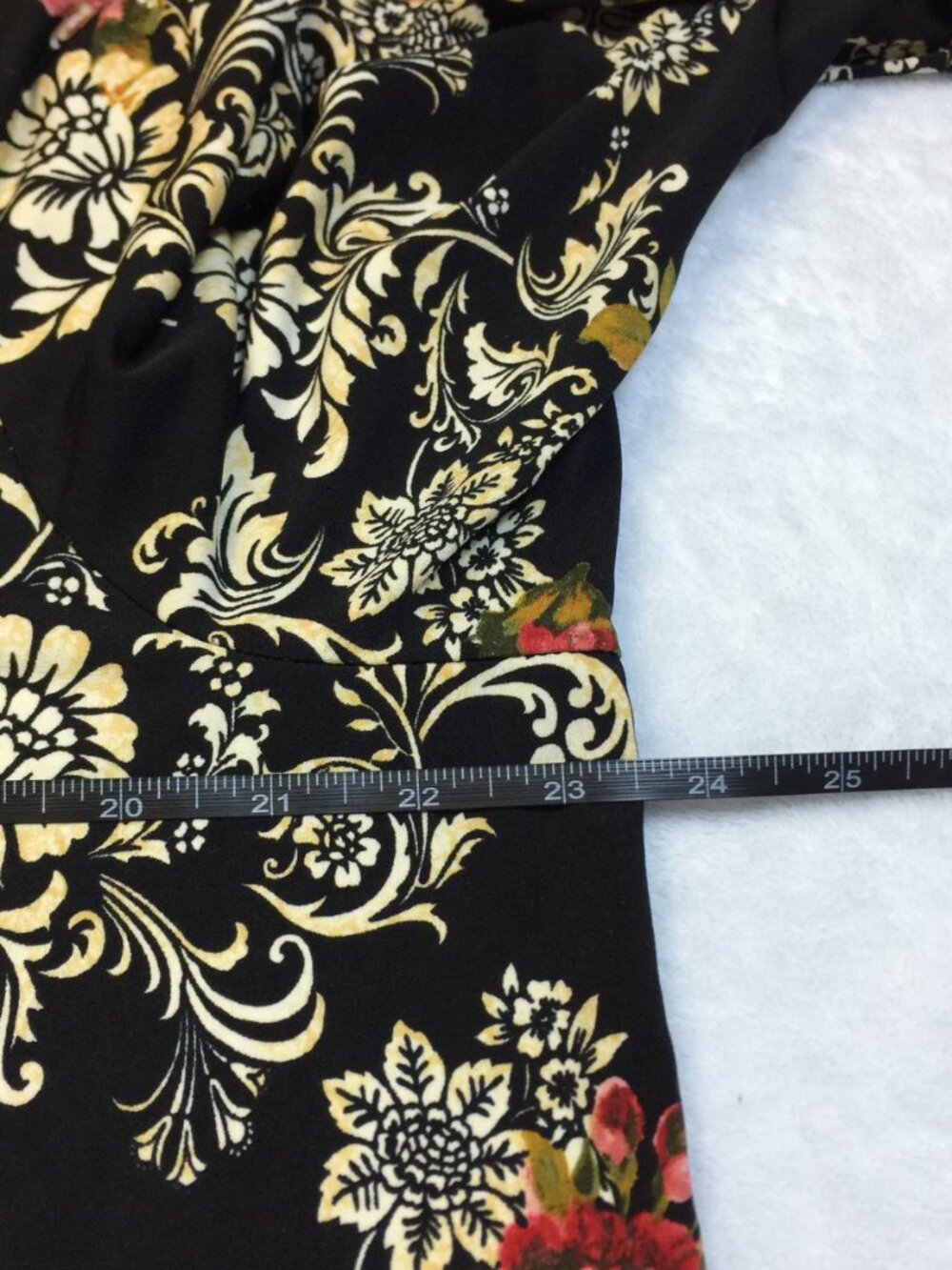 JM Collection Blouse Tunic Top Sz 2X Womans Plus Black Floral V-neck 3/4 Sleeve - Picture 11 of 14